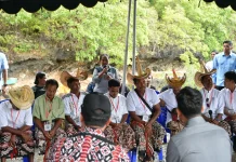 Petani Rumput Laut di Rote Ndao Minta Bantuan Modal ke Wapres RI