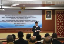 Gubernur Melki Sebut Pengurus BUMD Harus Jadi Motor Ekonomi NTT