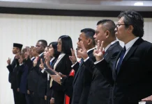 Gubernur Melki Lantik Komisaris dan Direksi BUMD, Ini Daftarnya
