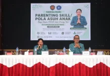 Ketua TP PKK Rote Ndao Ajak Orang Tua Kompak