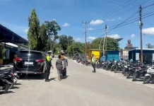 Satlantas Polres Rote Ndao Ciptakan Lalu Lintas Tertib di Sekitar Masjid
