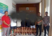 Polisi Tahap II 5 Tersangka Kasus Anak ke Kejari Ngada