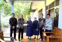 PLN Sambut Organisasi Baru UIK Dwipantara Bersama Anak Yatim di Maumere