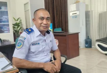 Gelombang Tinggi Paksa Kapal Express Bahari Bermalam di Rote