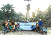 Penuhi Kerinduan Masyarakat, PLN Nyalakan Listrik di Toinunuh Desa Bena