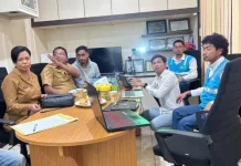 Peduli Kemanusiaan, PLN Siap Tingkatkan Daya Listrik RS Pratama Riung di Ngada