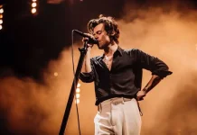 Harry Styles Gelar Tur Sosial