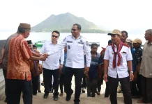 Wagub NTT Ajak Warga Pulau Buaya Jaga Kelestarian Laut