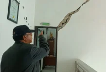 Bupati Sumba Barat Tinjau Kerusakan RSUD Pasca Gempa, Siapkan Renovasi