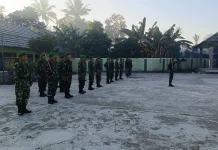 Kasdim Sumba Barat Tekankan Disiplin saat  Membuka mpin Upacara