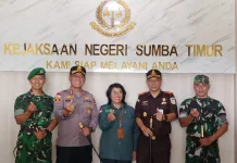 Perkuat Sinergi Antarlembaga, Kapolres Sumba Timur Jalin Silaturahmi