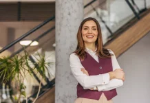 Padu Padan Vest Sesuai Acara: Tampil Stylish dari Formal hingga Kasual