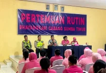 Jasa Raharja Edukasi Bhayangkari Polres Sumba Timur Tentang Keselamatan