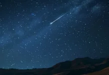 Langit Akhir Juli Dihiasi Dua Hujan Meteor