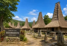 Kampung Bodomaroto, Permata Wisata Budaya Sumba Barat yang Menyimpan Sejarah