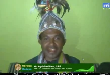 Topi Bulu Ayam Mataru Lambangkan Kepemimpinan Adat
