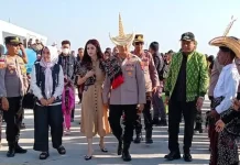 Kapolres Baru Disambut Prosesi Adat, Bupati Harap Sinergi Terus Terjalin