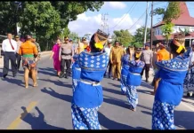 Sanggar Nggaha Oriangu Meriahkan Penyambutan Kapolres Baru Sumba Timur