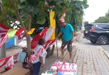Harapan Kemerdekaan Berkibar dari Lapak Sederhana