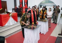 Jemaat GMIT Kharisma Penfui Gelar Pentahbisan Gedung Gereja