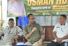 Usman Husin Salurkan Bioflok Untuk Pokdakan Wailiang