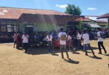 SMA Negeri 1 Lobalain Tanamkan Nasionalisme lewat Lomba