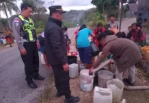 Polres TTS Salurkan Air Bersih untuk Warga Desa Pusu