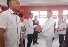 Sebanyak 204 Warga Binaan Lapas Waingapu Terima Remisi HUT RI
