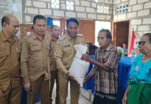Bupati Rote Ndao Resmi Mulai Penyaluran Bantuan Beras