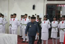 Bupati Sumba Barat Kukuhkan 72 Anggota Paskibraka HUT RI