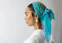 Tren Bandana saat Ini: Aksesori Sederhana yang Kembali Jadi Favorit