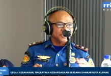 Damkar Kota Kupang Dorong Warga Bersihkan Lahan Antisipasi Kebakaran