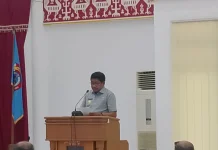 Pemda Sumba Timur Salurkan Bantuan Gempa Flores Rp 500 Juta