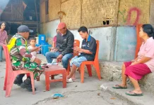 Sertu Joakim melaksanakan Pembinaan warga binaan di Desa Karekanduku