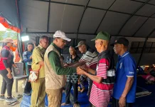 Wagub NTT Tinjau Pengungsian di Nagekeo, Motivasi Warga Tetap Semangat