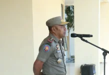 Kasat Pol PP Sumba Barat Daya Pimpin Apel Rutin ASN