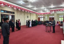 Penyegaran Birokrasi Pendidikan Bupati Melantik Sejumlah Kepala Sekolah.