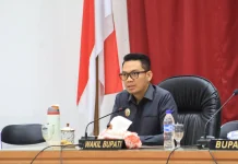 Wabup Sumba Timur Hadiri Paripurna Bahas Perubahan APBD 2026
