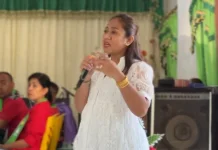 Hadir di Tengah Jemaat, Wabup Apremoi Ajak Rawat Kasih dan Persatuan