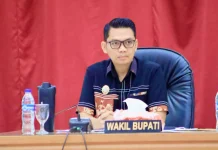 Wabup Sumba Timur Hadiri Konsultasi Publik Dua Raperda NTT