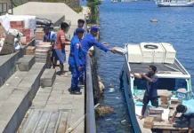 Polres Mabar Kembali Kirim Logistik Korban Gempa di Pulau Longos