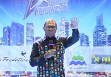 Wagub Johni Asadoma Berikan Hadiah Bagi Finalis Binrad RRI Kupang