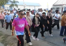 Jalan Sehat Harhubnas Rote Ndao Kampanyekan Keselamatan Transportasi