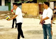 Dalam Rangka HUT GKS Waiha Ke-35 Wabup SBD Resmi Membuka Kegiatan Pasaran Malam