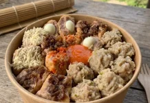 Tahu Topping Bakso dan Pentol Kriwil Jadi Andalan Warung Depomsi Opr