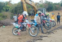 Deru Mesin Segera Menggema, Simson Polin Pastikan Arena Grasstrack Siap
