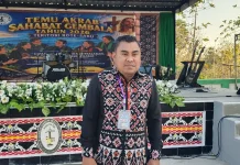 Pendeta GMIT Rote-Sabu Tanam Mangrove di Oeseli