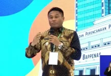 Bupati Paulus Henuk Paparkan Transformasi Kabupaten Rote Ndao di Bappenas