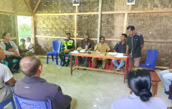 Photo: rri.co.id Babinsa Mediates Dowry Land Dispute for Regional Security