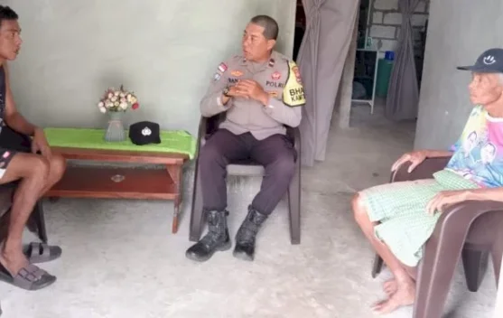 Sambang Warga, Bhabinkamtibmas Perkuat Kemitraan dan Kamtibmas